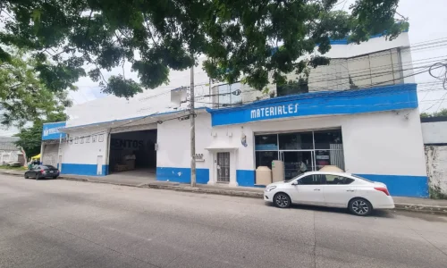 tienda de material para construccion bodega techada en renta col la laguna